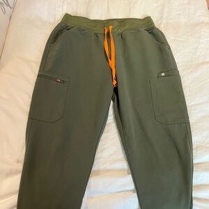 Women’s high waisted yola in Moss, size large